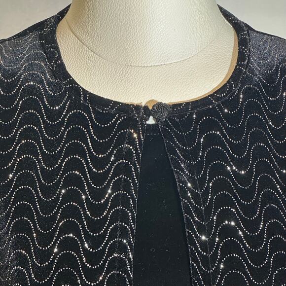 Vintage N Touch Black Velvet Metallic Sparkle Cardigan Top Womens Petite Size PS - Picture 2 of 9
